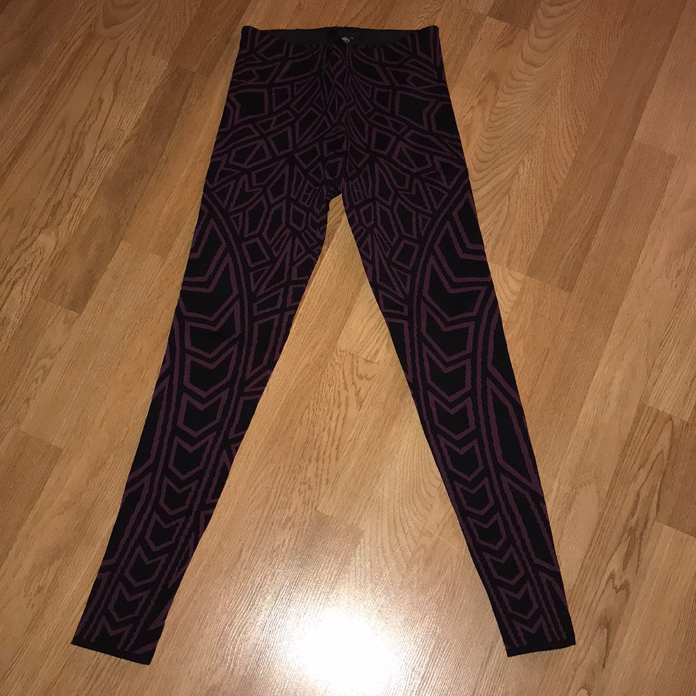 RVN Textured Leggings